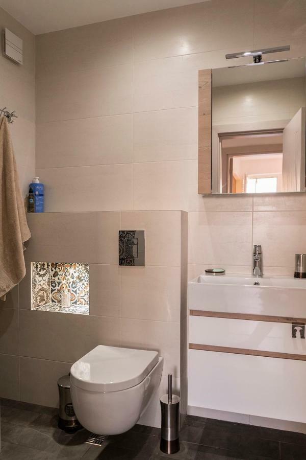 Center Apartment With Amazing View Sófia Exterior foto