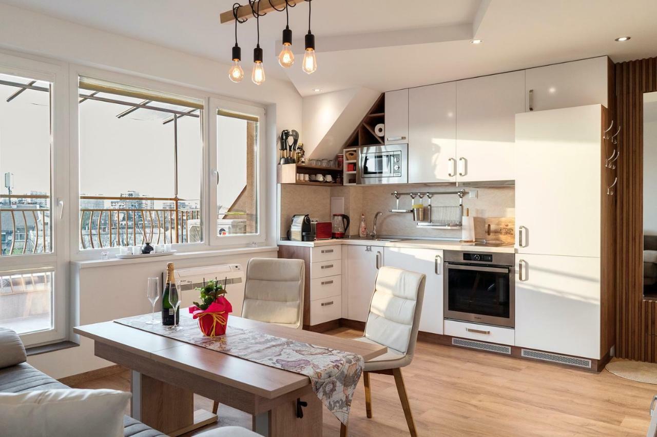 Center Apartment With Amazing View Sófia Exterior foto